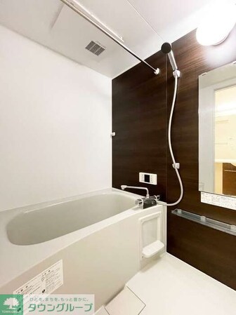 パーシモンIIIの物件内観写真